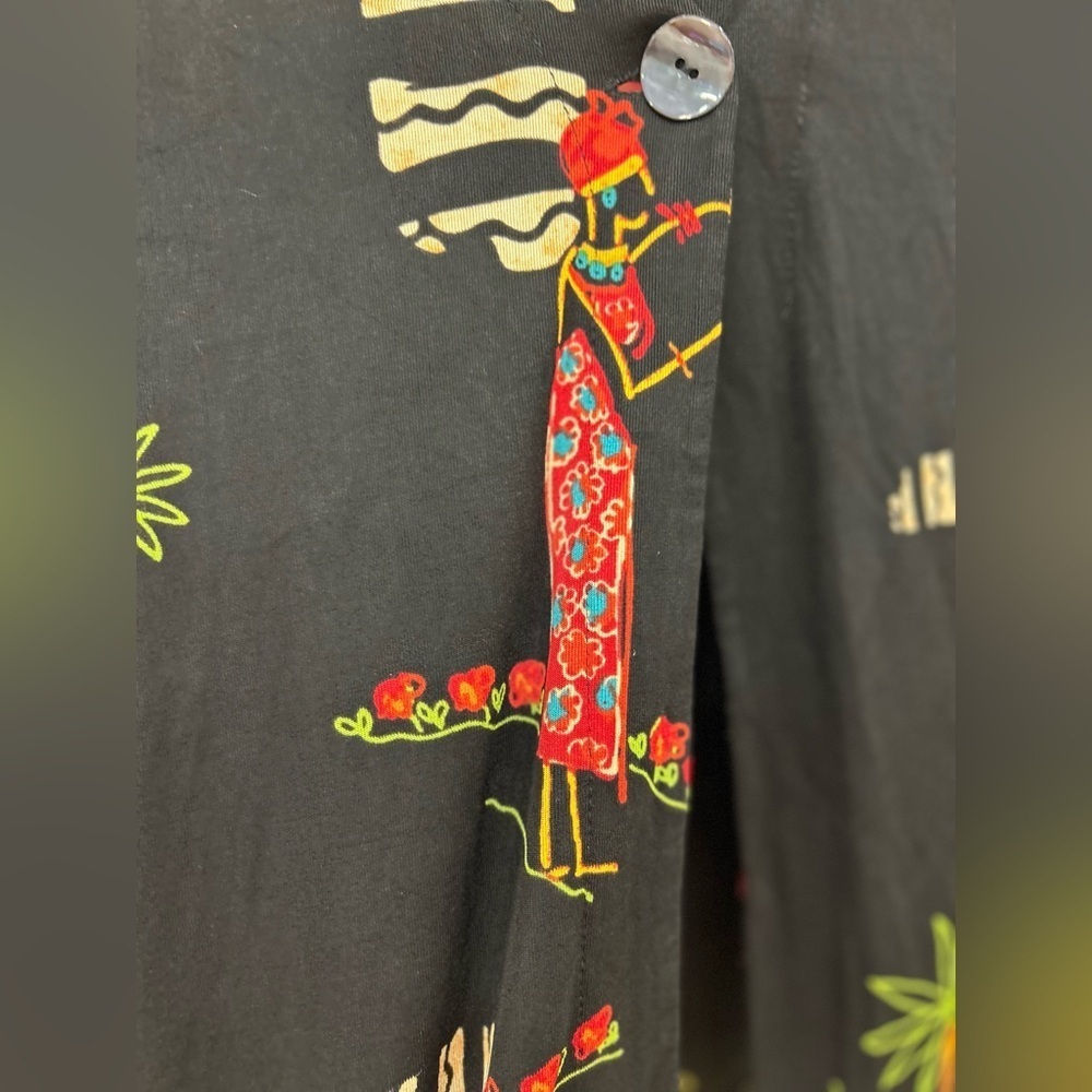 Chico’s travelers slinky knit button cardigan artsy tropical print sz.2 resort - Picture 6 of 7